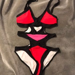 One piece cutout bathing suit
